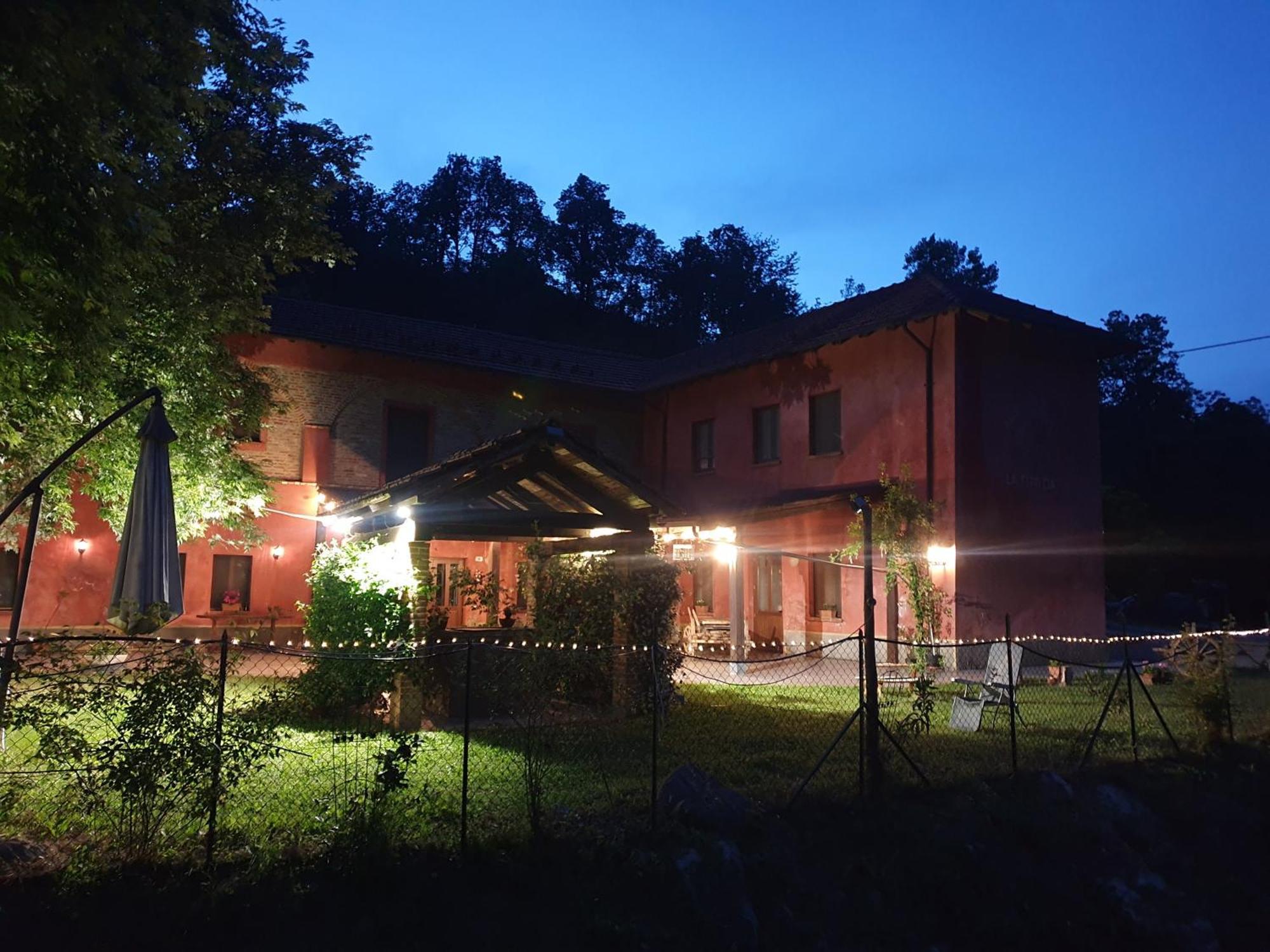 Agriturismo La.Ti.Mi.Da. Villa Cassine Exterior foto